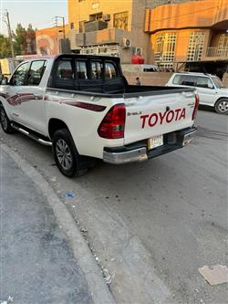 تۆیۆتا هایلۆکس